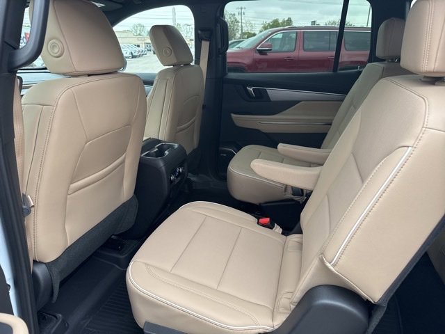 New 2026 Buick Enclave Preferred w/ Power Package image 21