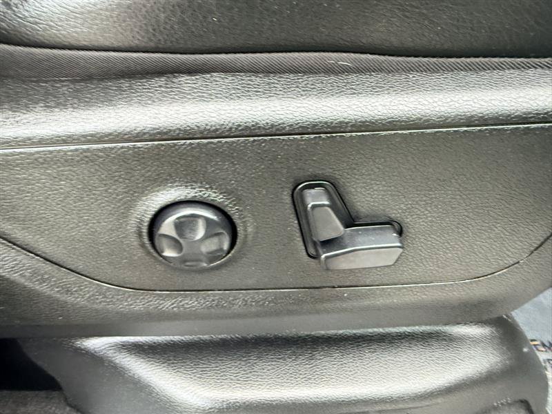 Used 2019 RAM 1500 Sport w/ Level 2 Equipment Group AWD/4WD image 17