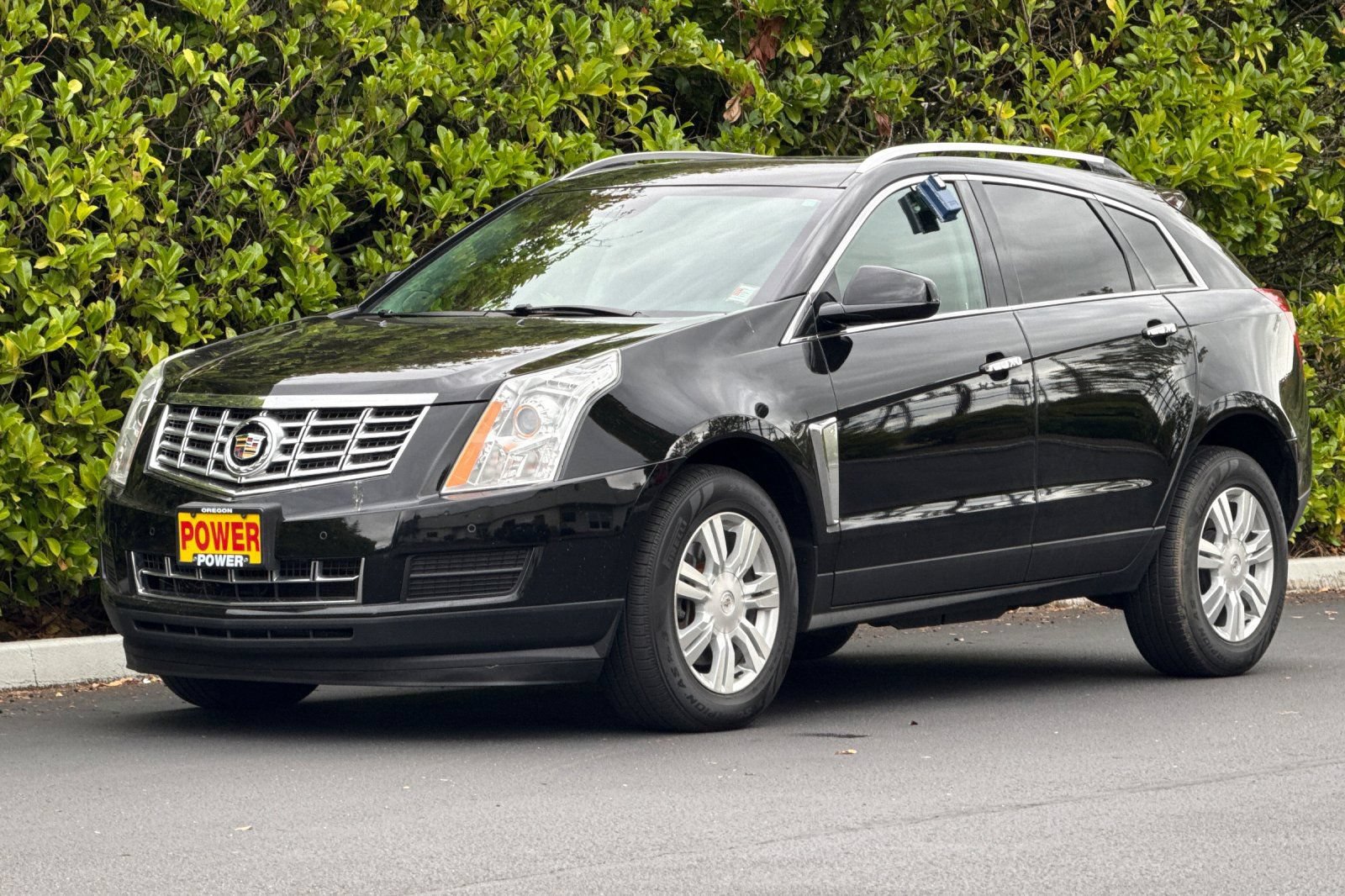 Used 2016 Cadillac SRX Luxury w/ Driver Awareness Package FWD image 8