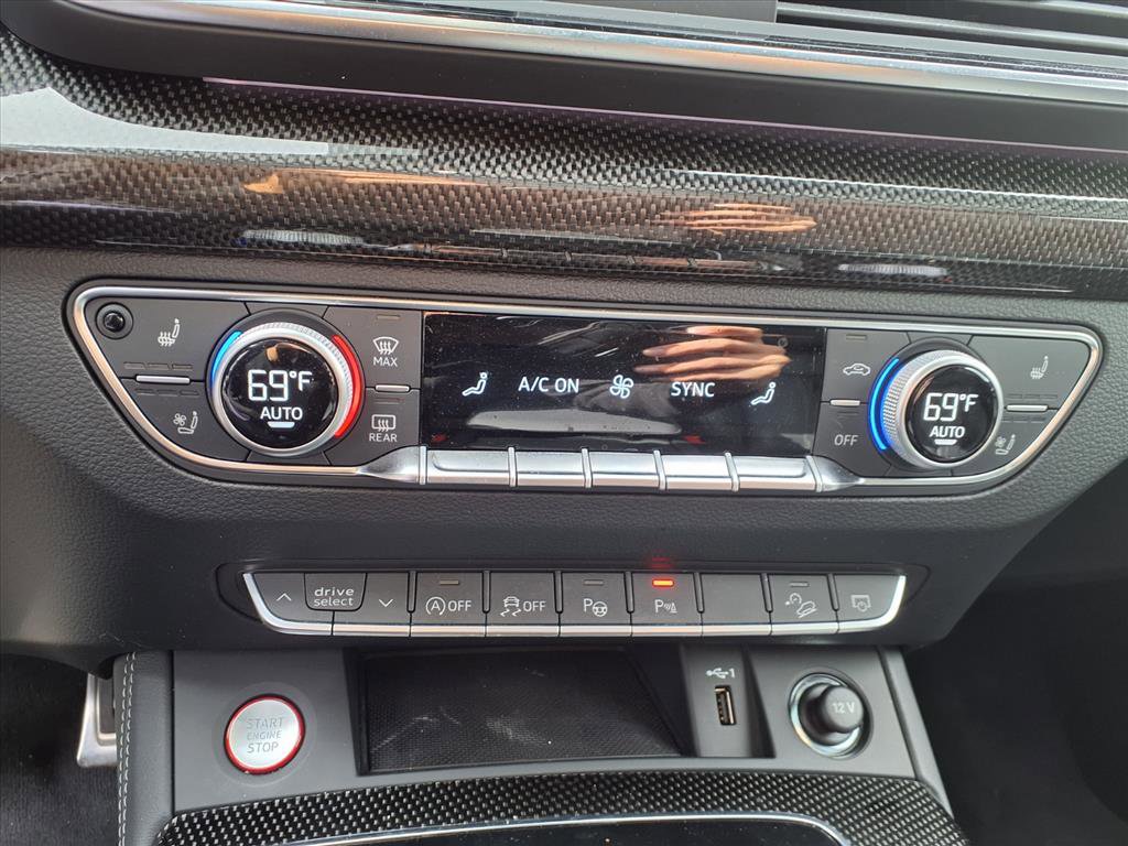 Used 2023 Audi SQ5 Prestige w/ Prestige Package image 17