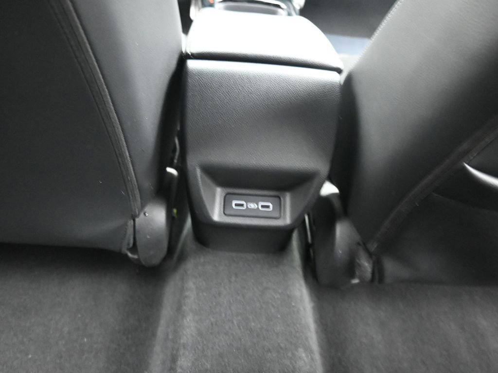 Used 2023 Acura Integra A-Spec image 18