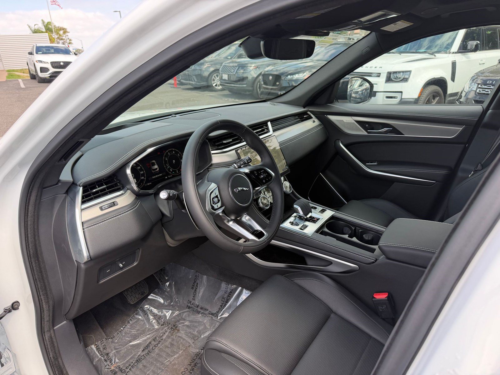 New 2026 Jaguar F-PACE R-Dynamic S AWD/4WD image 22