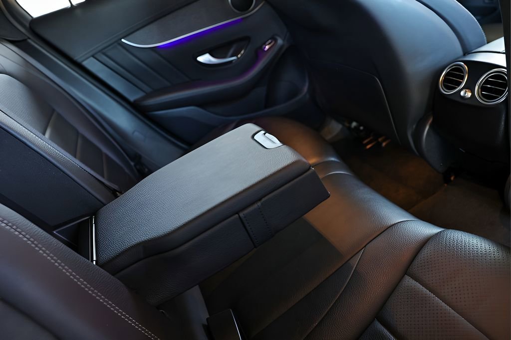 Used 2022 Mercedes-Benz GLC 300 4MATIC Coupe image 60