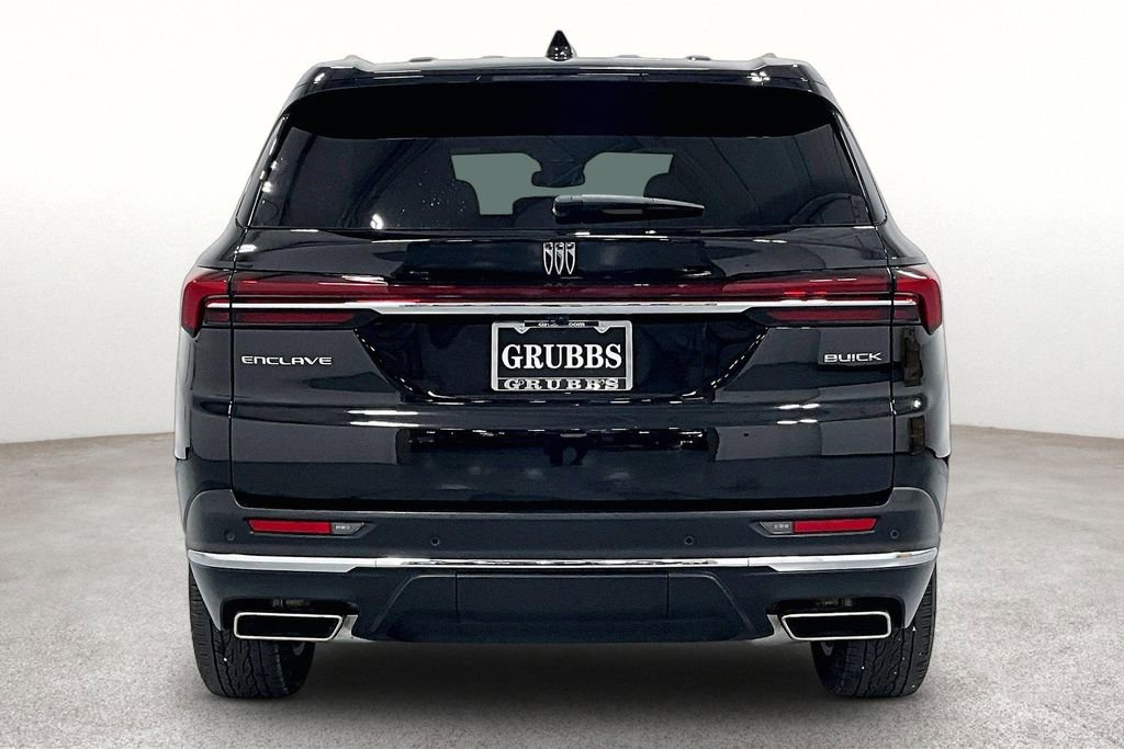 Used 2025 Buick Enclave Preferred FWD image 5