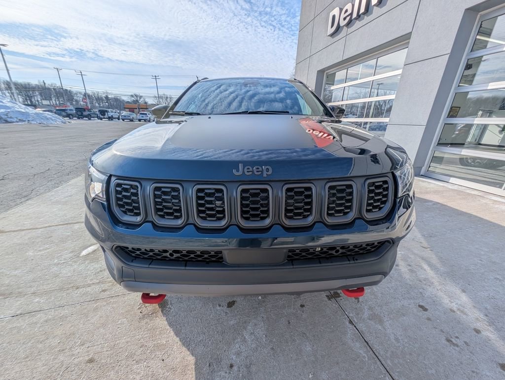 New 2026 Jeep Compass Trailhawk w/ Sun, Sound & Navigation Group AWD/4WD image 11