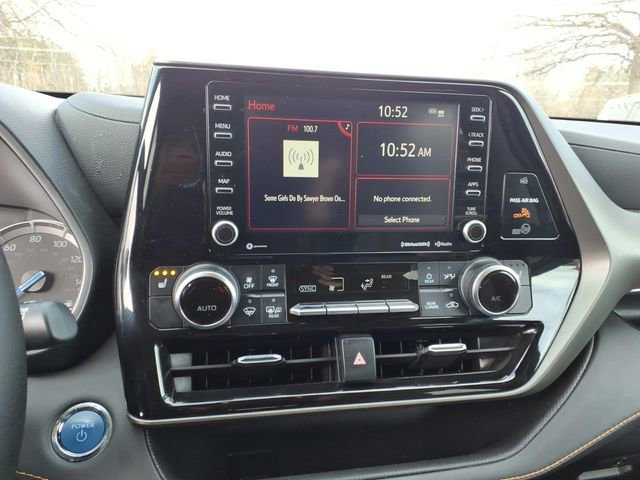 Used 2022 Toyota Highlander Bronze Edition image 11