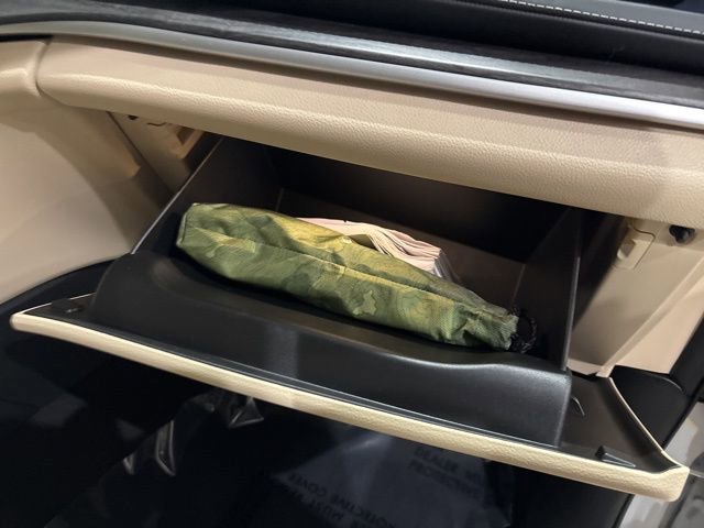 Used 2022 Jeep Grand Cherokee L Limited w/ Luxury Tech Group II image 37