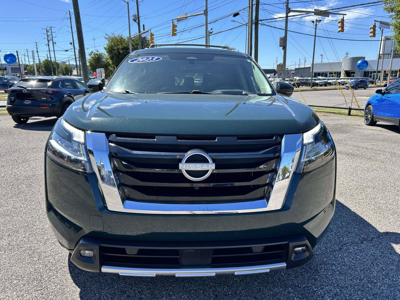 Used 2023 Nissan Pathfinder Platinum AWD/4WD image 6