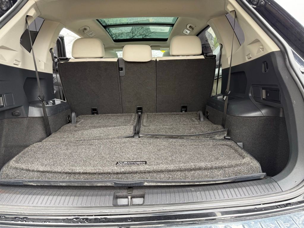 Used 2020 Volkswagen Tiguan SE w/ Panoramic Sunroof Package image 22