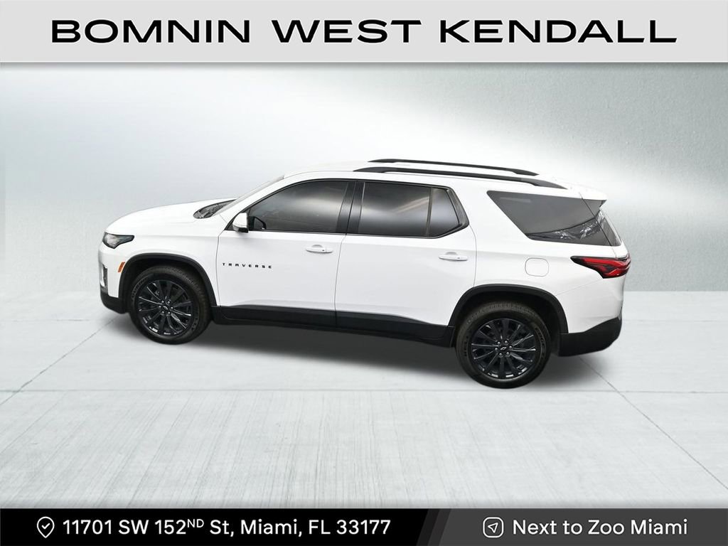 Used 2022 Chevrolet Traverse RS image 13