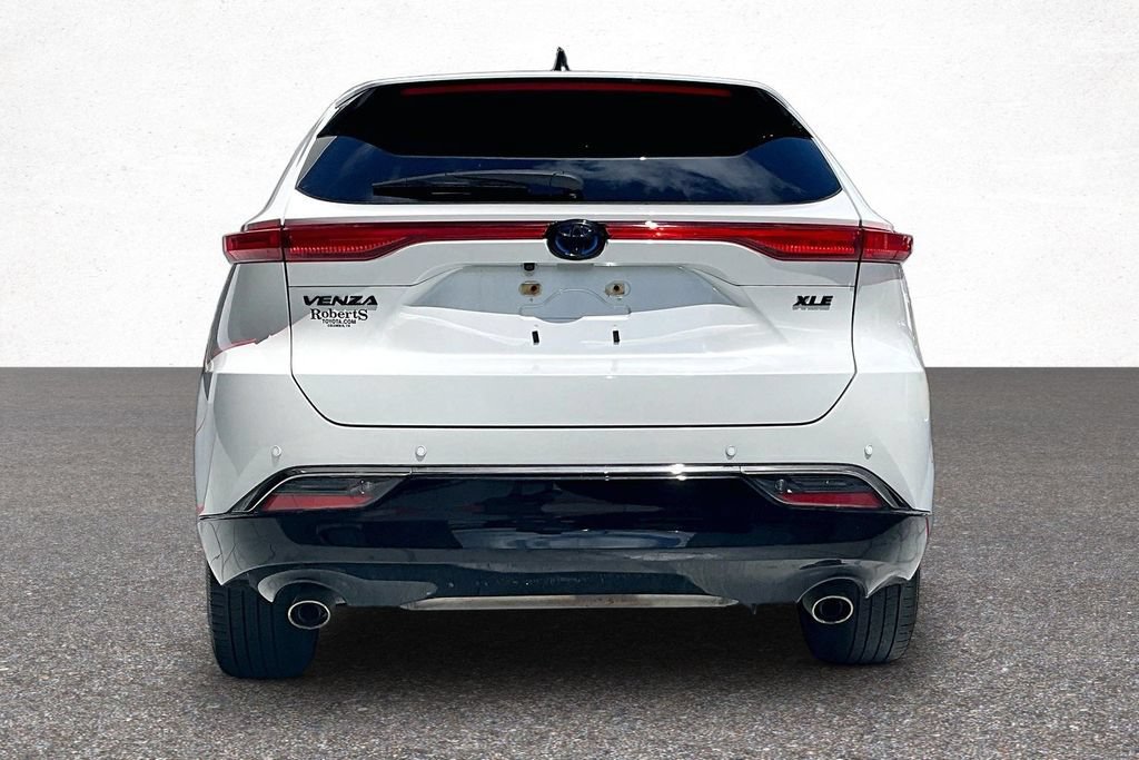 Certified 2023 Toyota Venza Nightshade AWD/4WD image 6