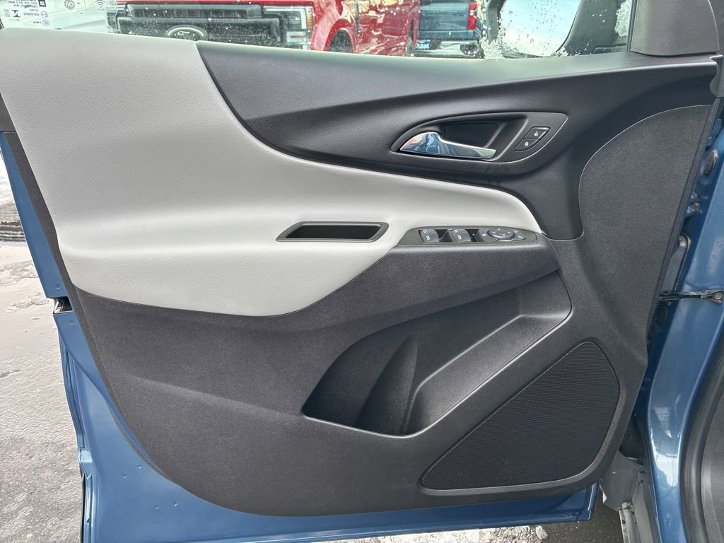 Used 2024 Chevrolet Equinox LS image 12