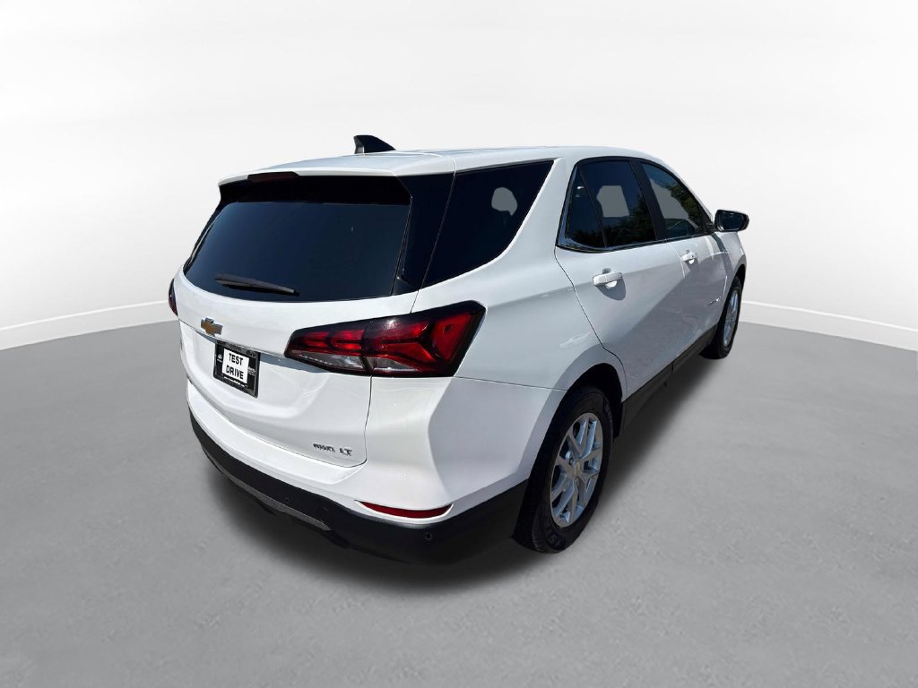 Used 2024 Chevrolet Equinox LT AWD/4WD image 6