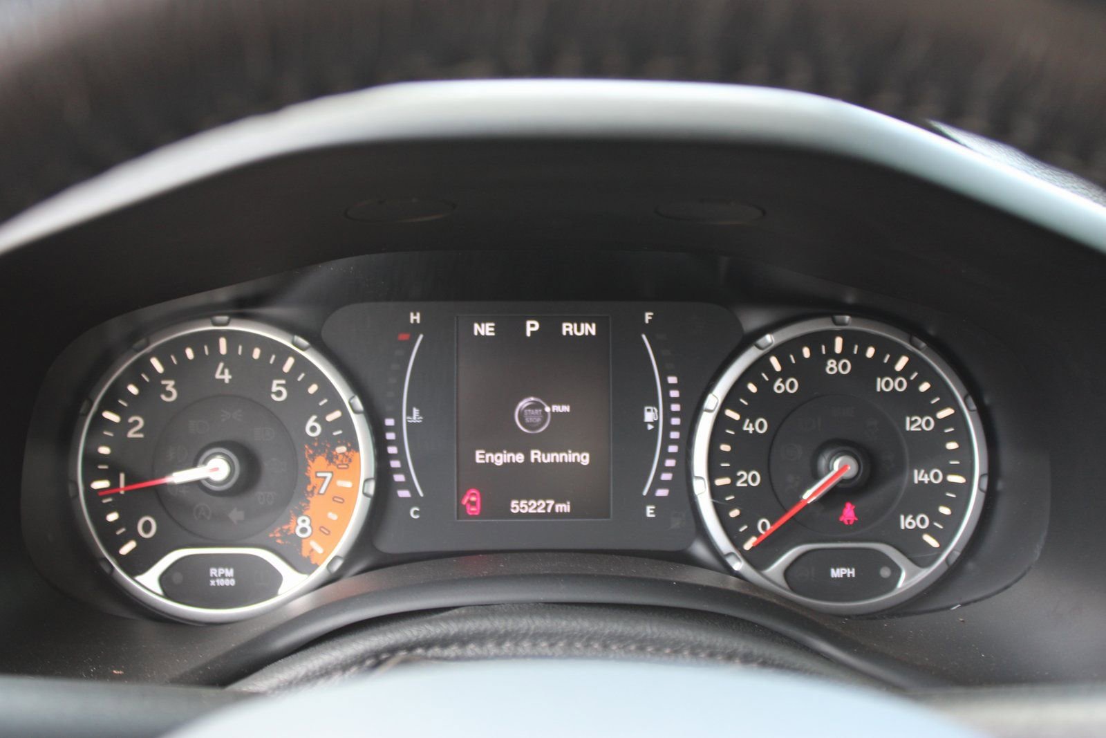 Used 2018 Jeep Renegade Latitude w/ Cold Weather Group AWD/4WD image 18