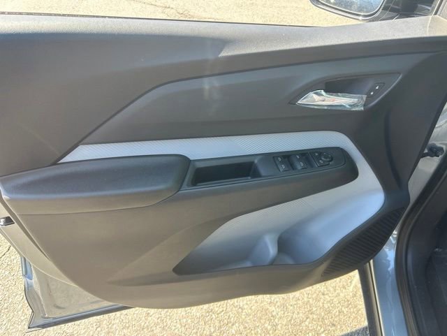 New 2027 Chevrolet Bolt RS FWD image 10