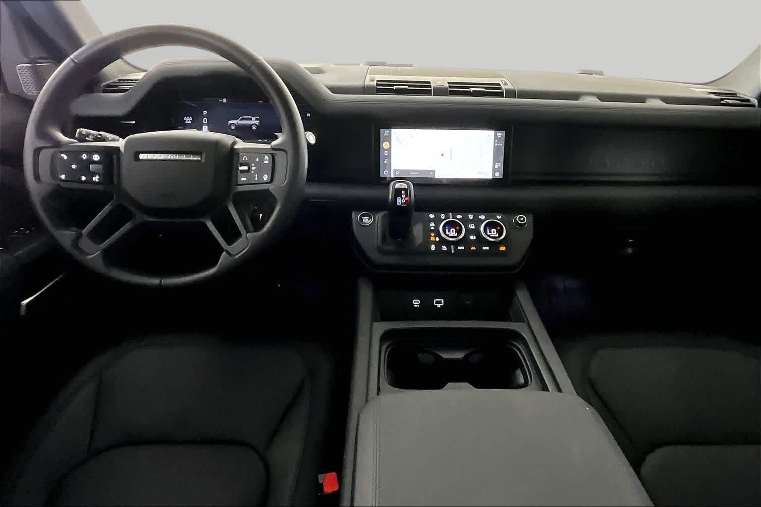 Used 2024 Land Rover Defender 110 X-Dynamic SE AWD/4WD image 14