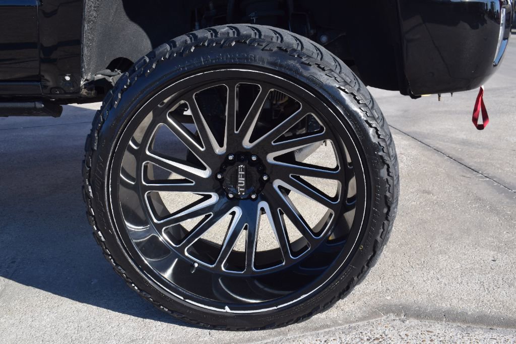 Used 2018 Chevrolet Silverado 1500 LT w/ All Star Edition image 7