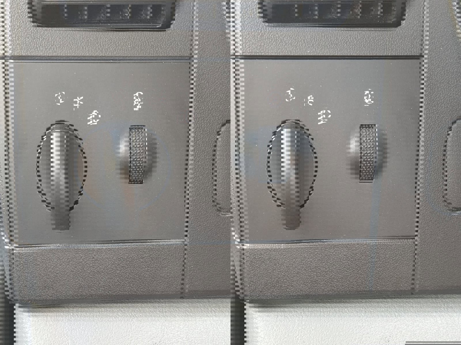 Used 2005 Ford F350 XL image 16