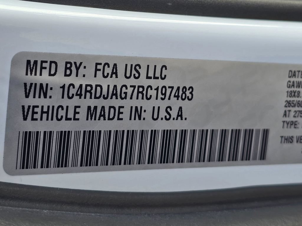 Used 2024 Dodge Durango SXT w/ 3rd Row Seating Group AWD/4WD image 32
