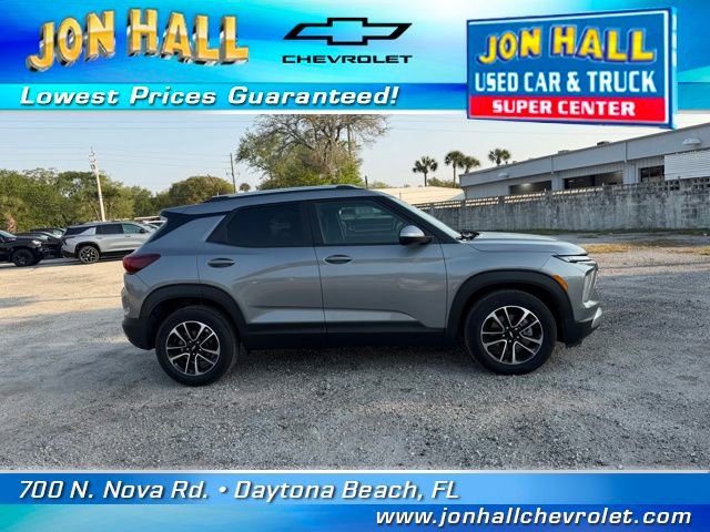 Used 2025 Chevrolet TrailBlazer LT w/ LT Cold Weather Package image 12