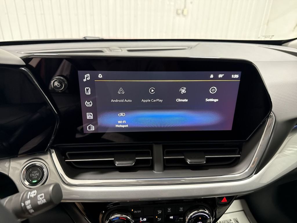 New 2026 Chevrolet Trax LT w/ Driver Confidence Package FWD image 14