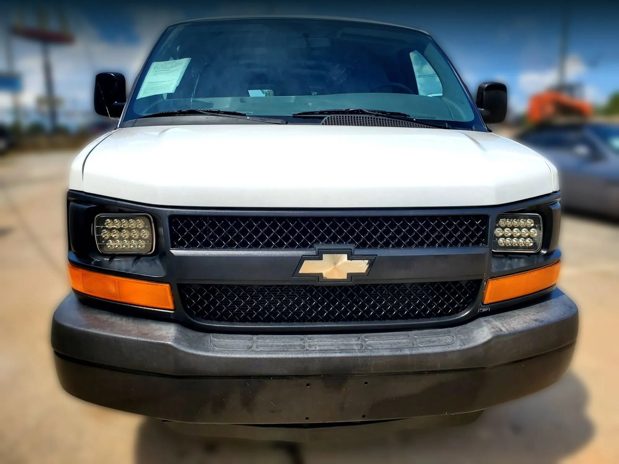 Used 2014 Chevrolet Express 1500 RWD image 21