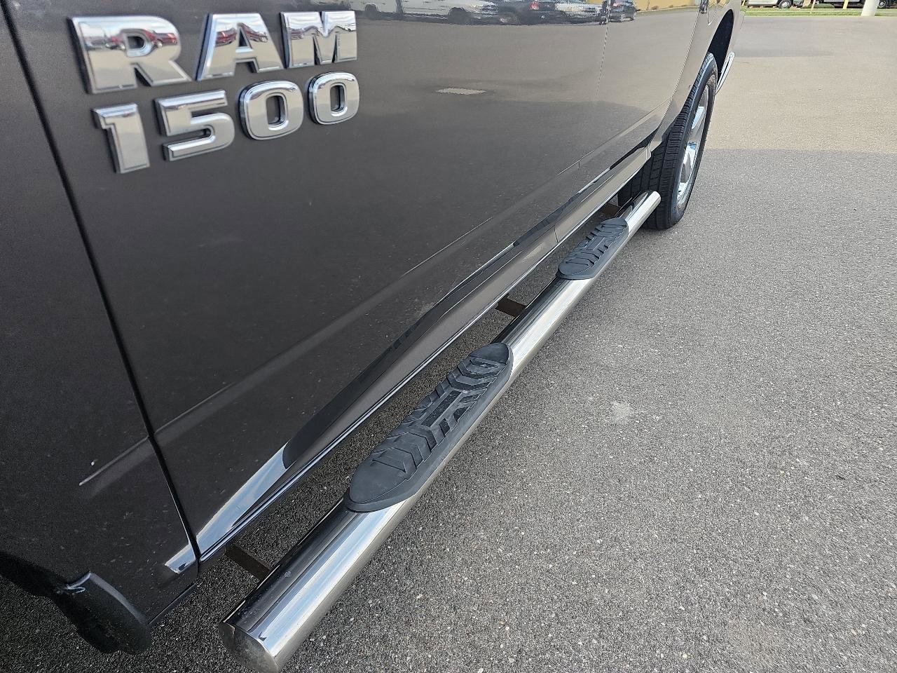 Used 2016 RAM 1500 Big Horn image 22