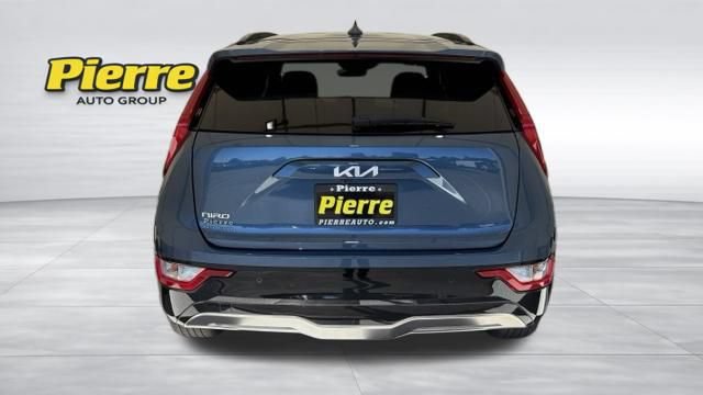 Used 2024 Kia Niro Wind w/ Wind Preserve Package FWD video 2