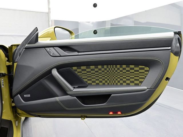 Certified 2026 Porsche 911 Carrera GTS RWD image 16