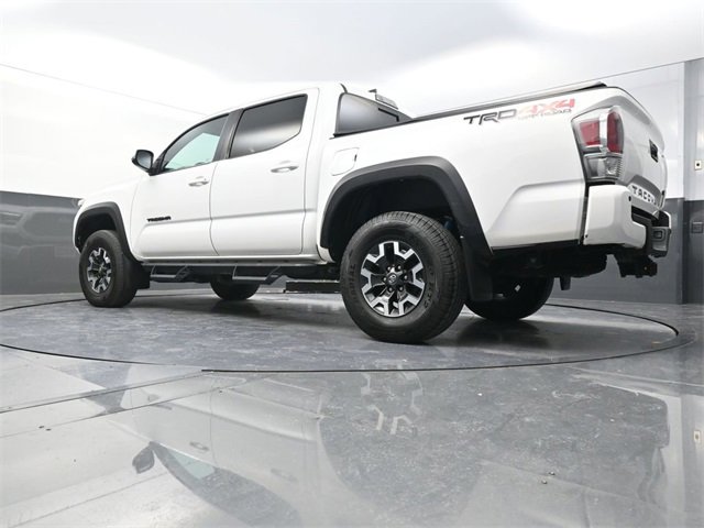 Used 2020 Toyota Tacoma TRD Off-Road image 31