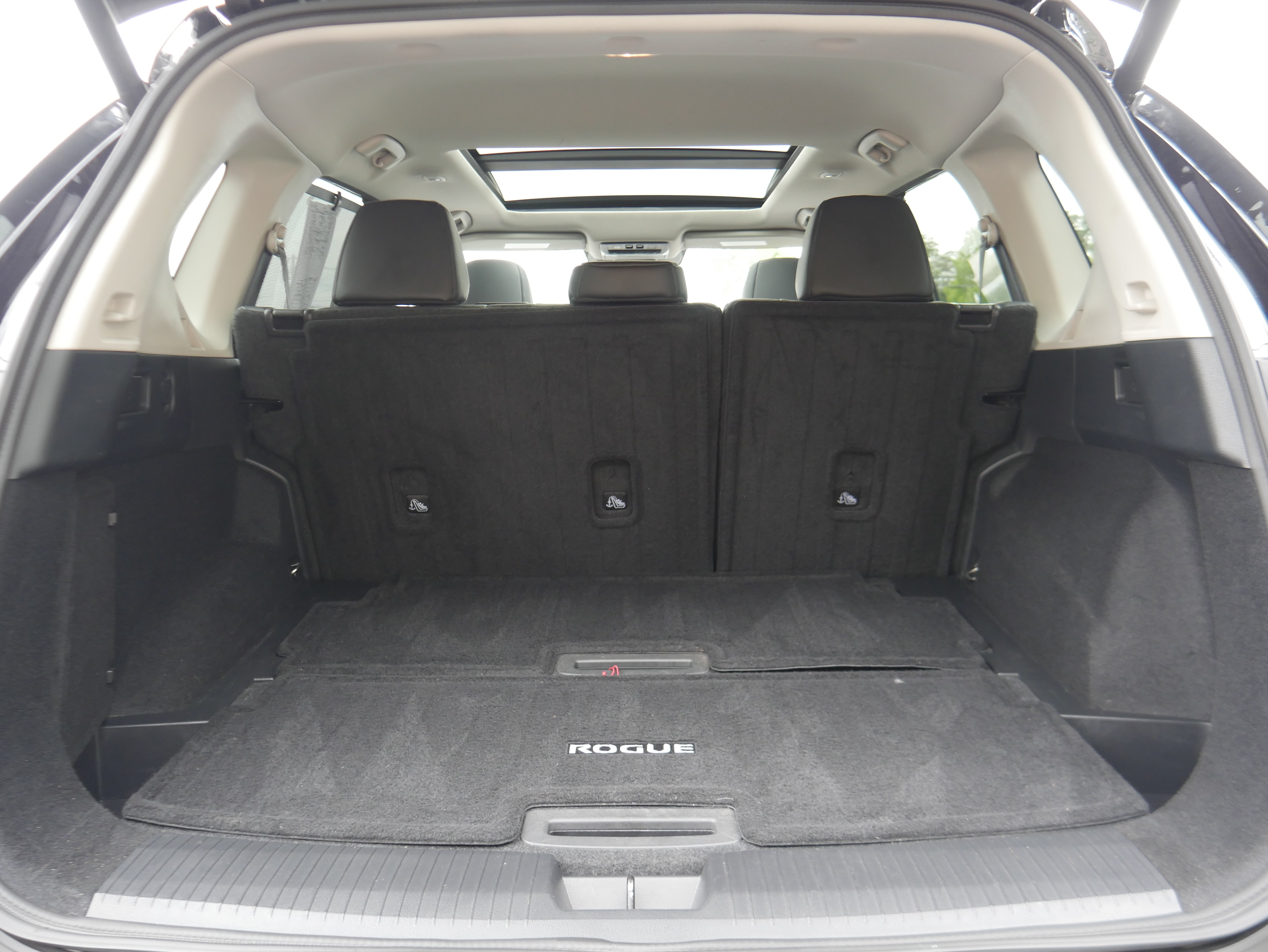 Used 2021 Nissan Rogue SL AWD/4WD image 6