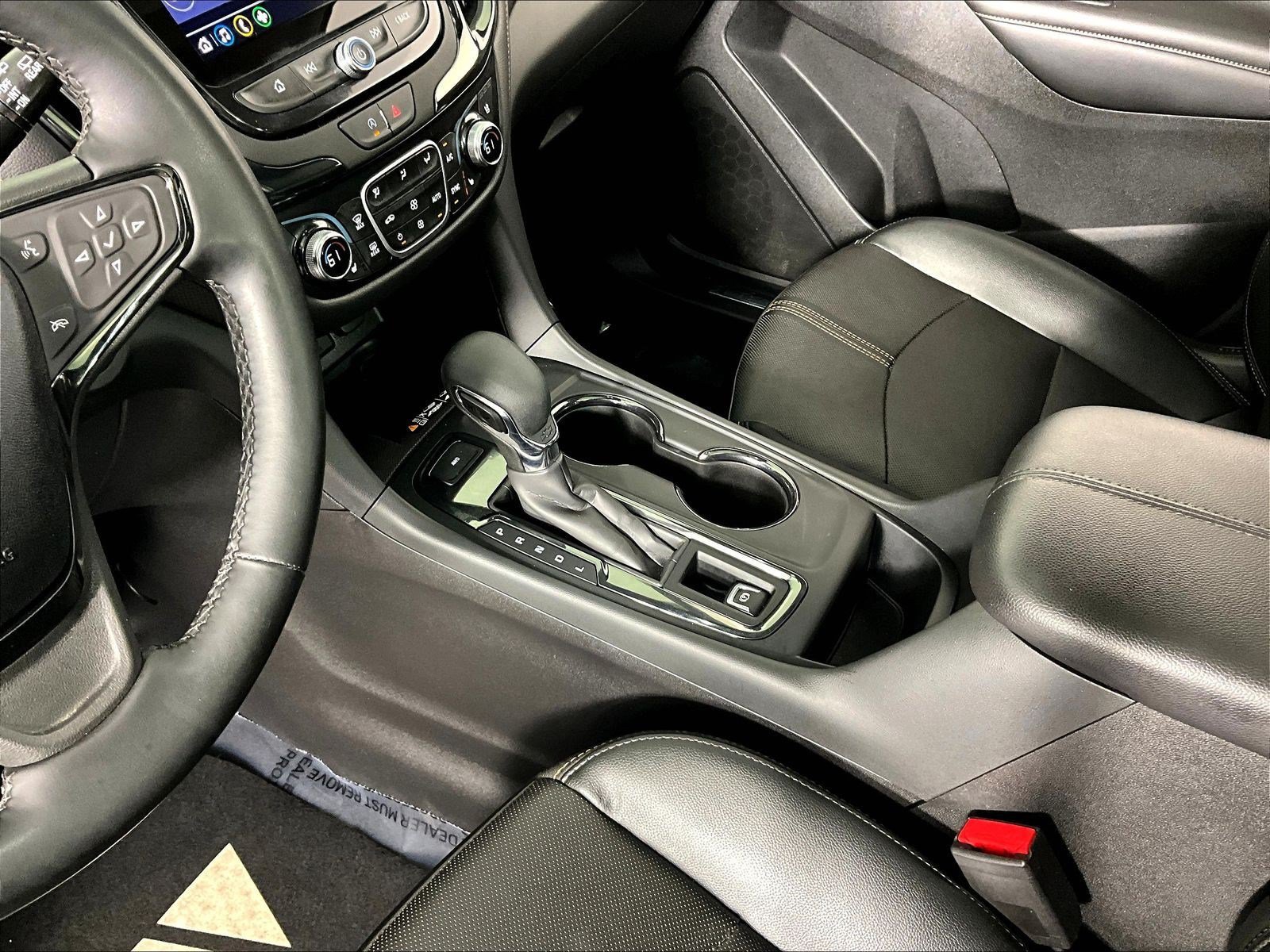 Used 2023 Chevrolet Equinox Premier AWD/4WD image 18