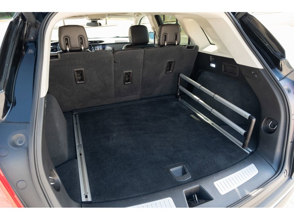 Used 2019 Cadillac XT5 Luxury image 35