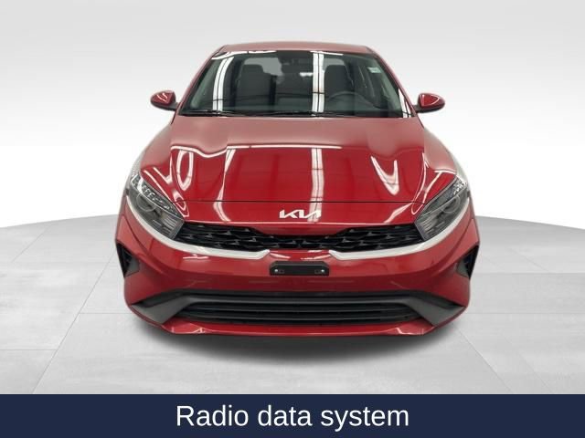 Used 2024 Kia Forte LXS image 3