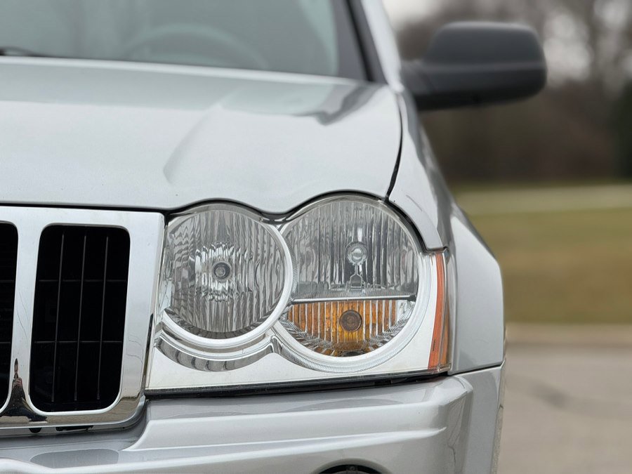 Used 2005 Jeep Grand Cherokee Limited AWD/4WD image 15