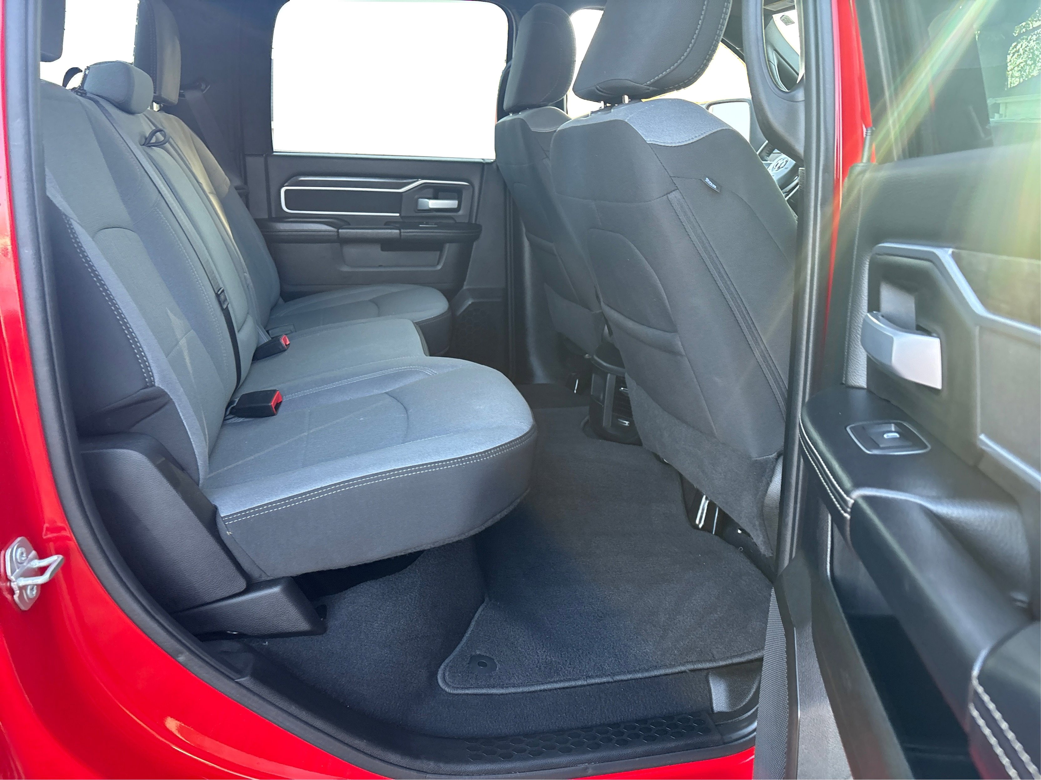 Used 2024 RAM 2500 Big Horn w/ Bed Utility Group image 20