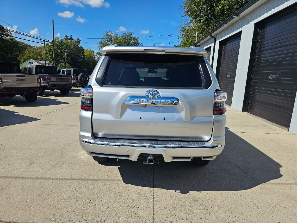 Used 2016 Toyota 4Runner Limited image 15