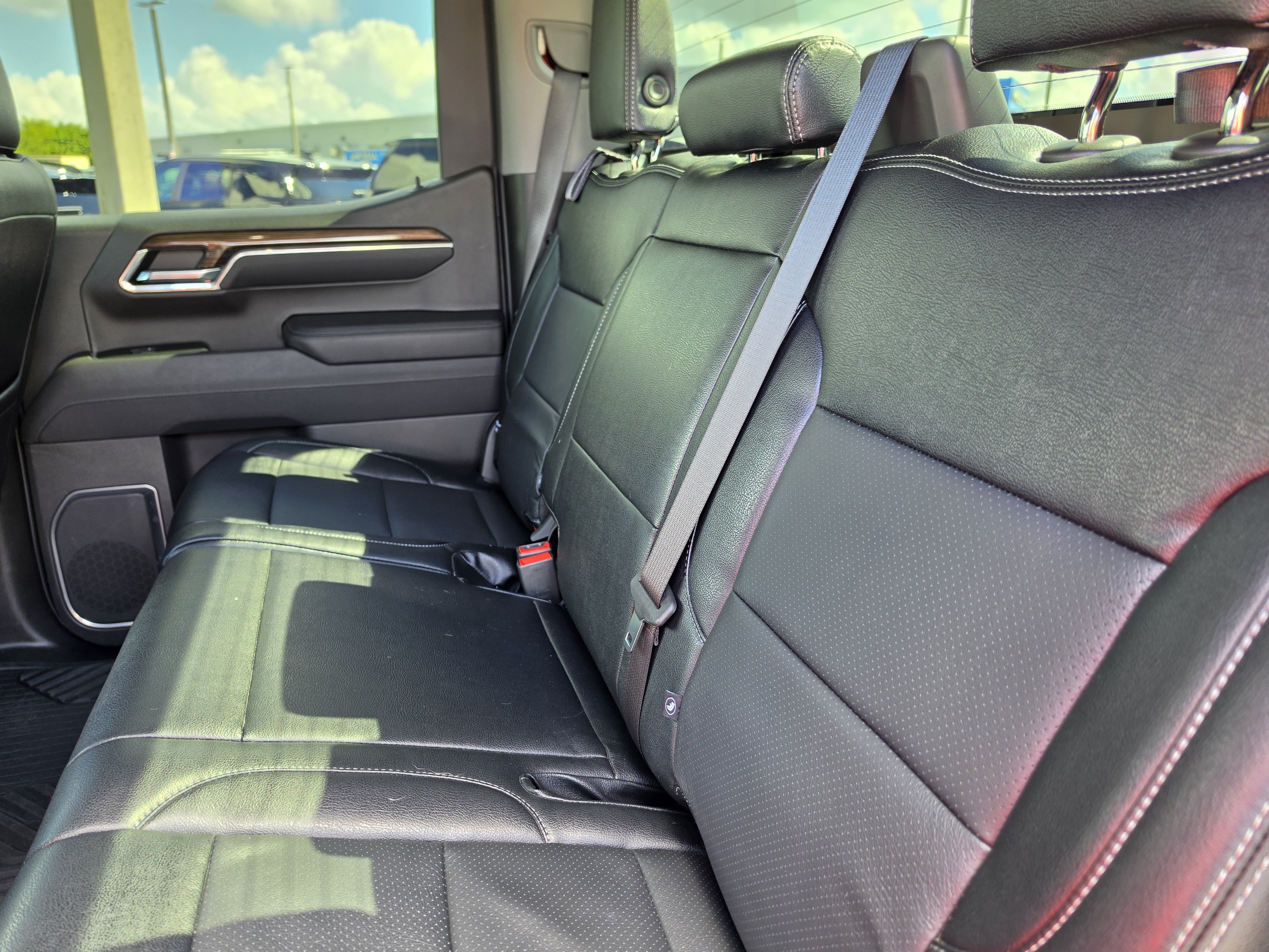 Used 2023 Chevrolet Silverado 1500 LT Trail Boss w/ Protection Package AWD/4WD image 12