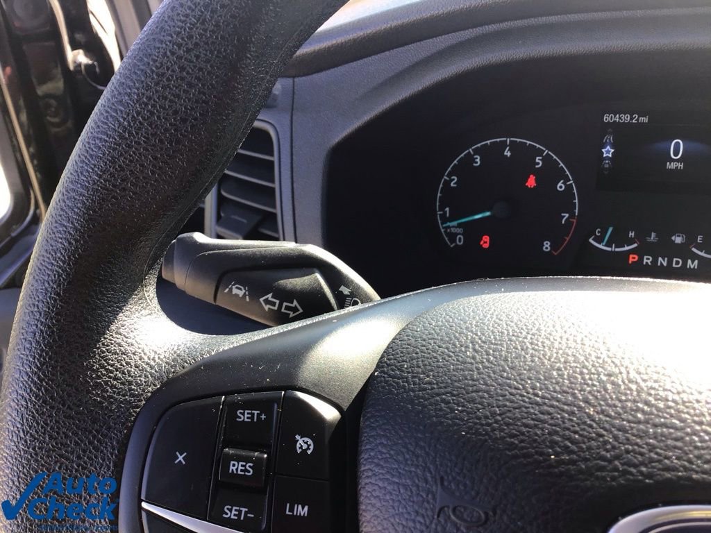 Used 2023 Ford Transit 350 148 Low Roof Wagon image 29