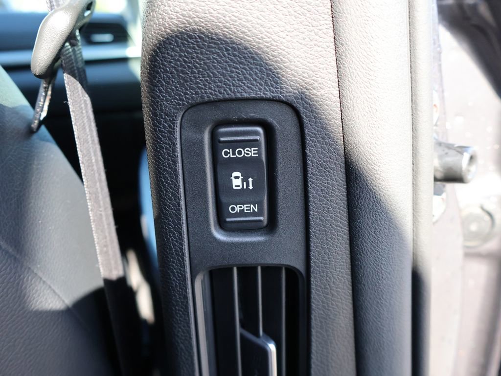 Certified 2023 Honda Odyssey EX-L image 15