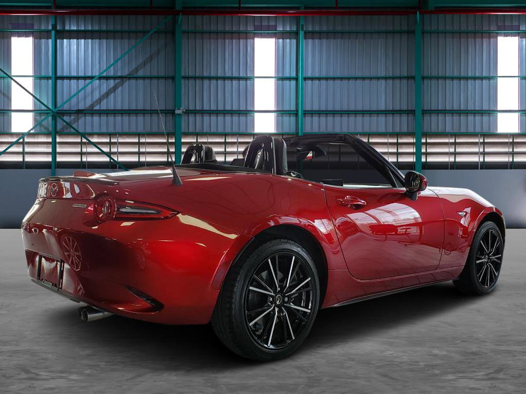 Used 2024 MAZDA MX-5 Miata Grand Touring image 4
