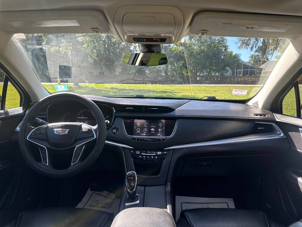 Used 2018 Cadillac XT5 Luxury w/ Driver Awareness Package image 13