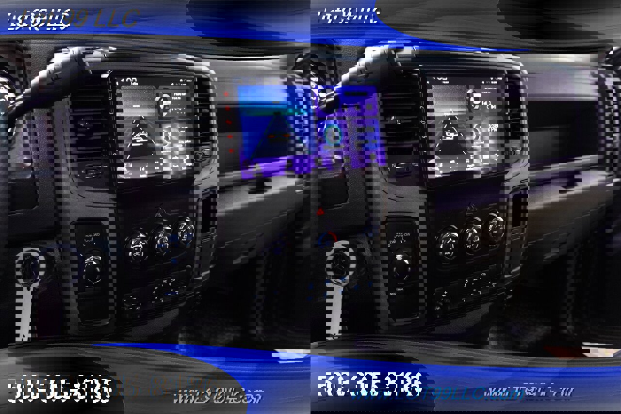 Used 2018 RAM 2500 Tradesman w/ Chrome Appearance Group image 20