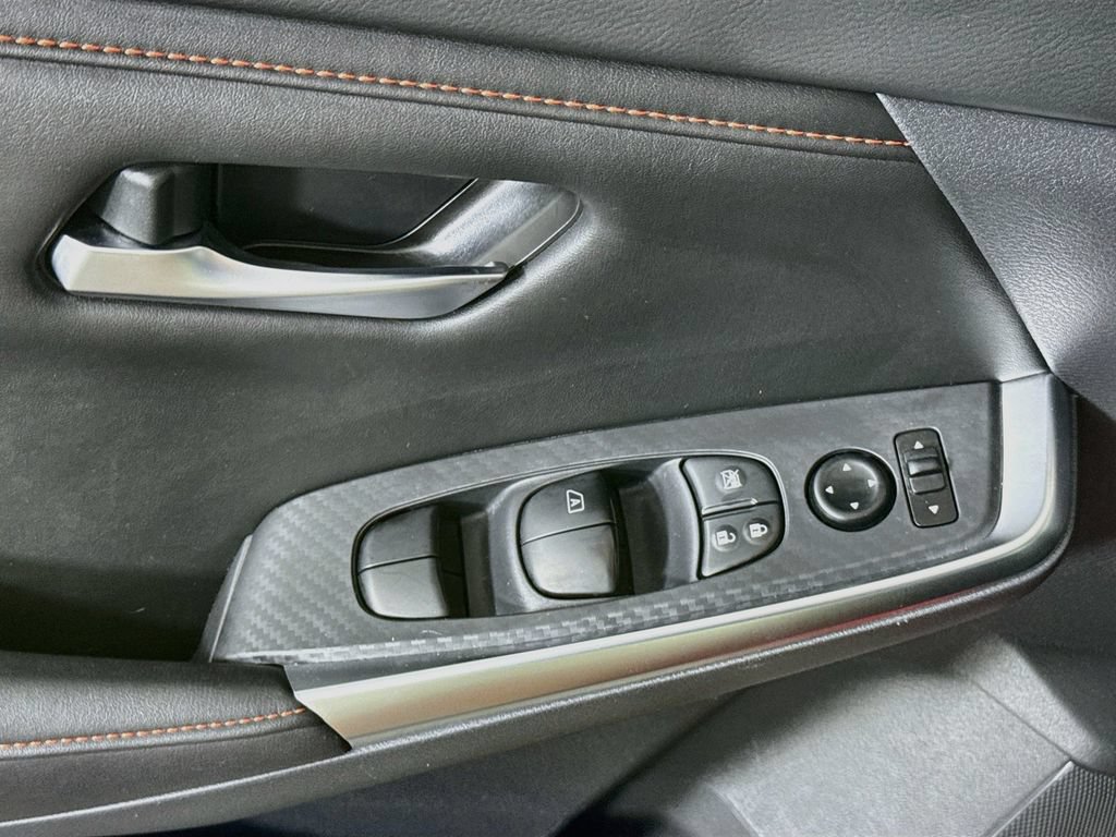 Certified 2025 Nissan Sentra SR w/ SR Premium Package FWD image 24