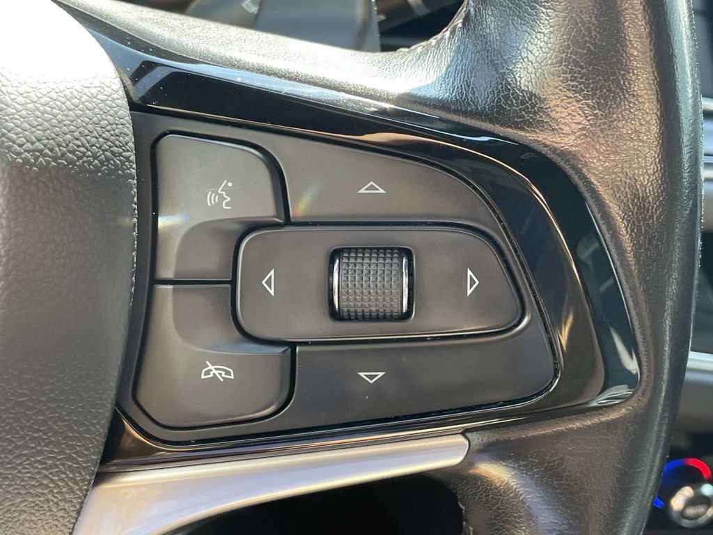 Used 2022 Buick Enclave Premium FWD image 25
