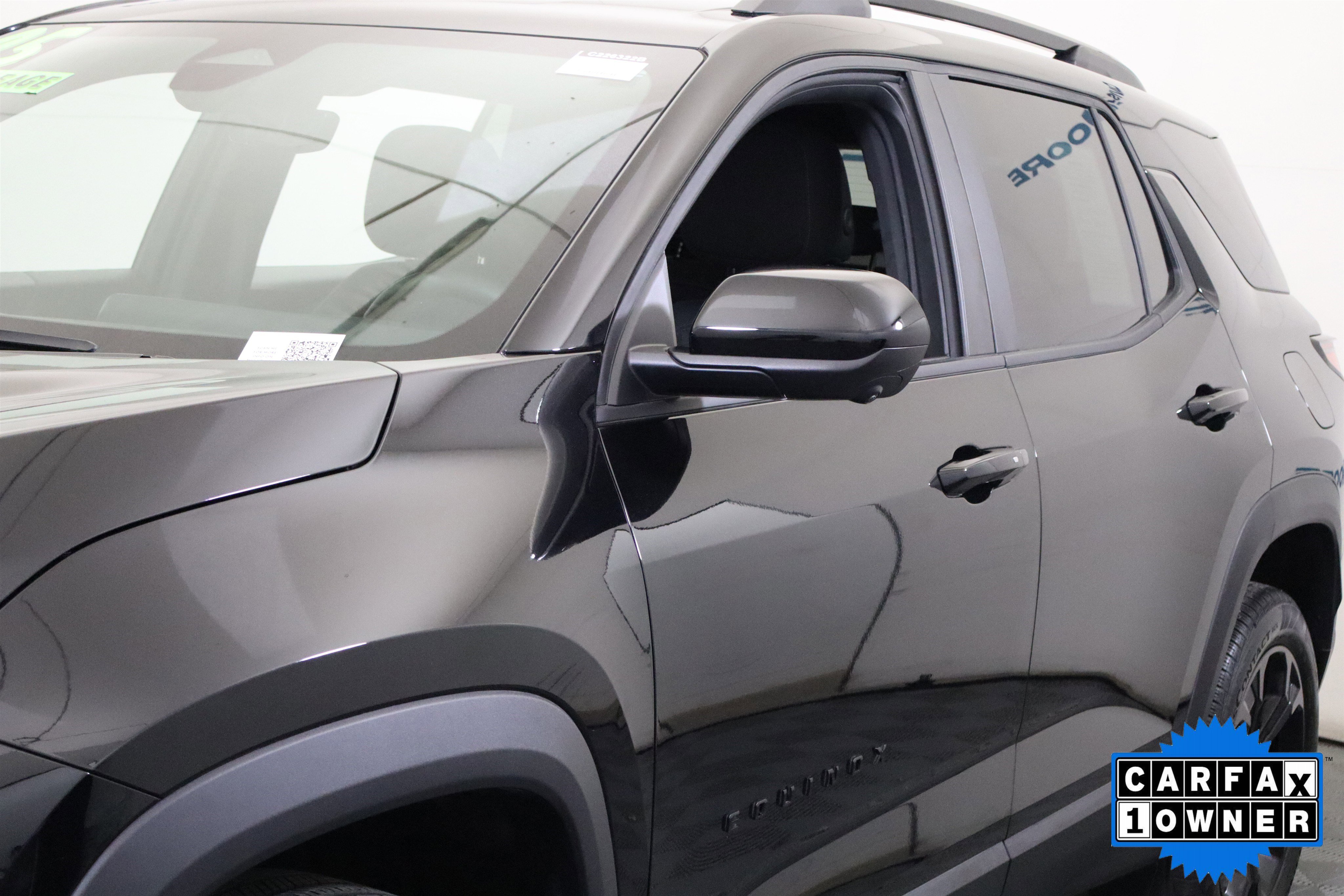 Used 2025 Chevrolet Equinox LT w/ Safety and Technology Package image 12