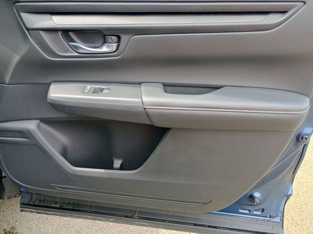 Used 2025 Honda CR-V Sport-L image 26