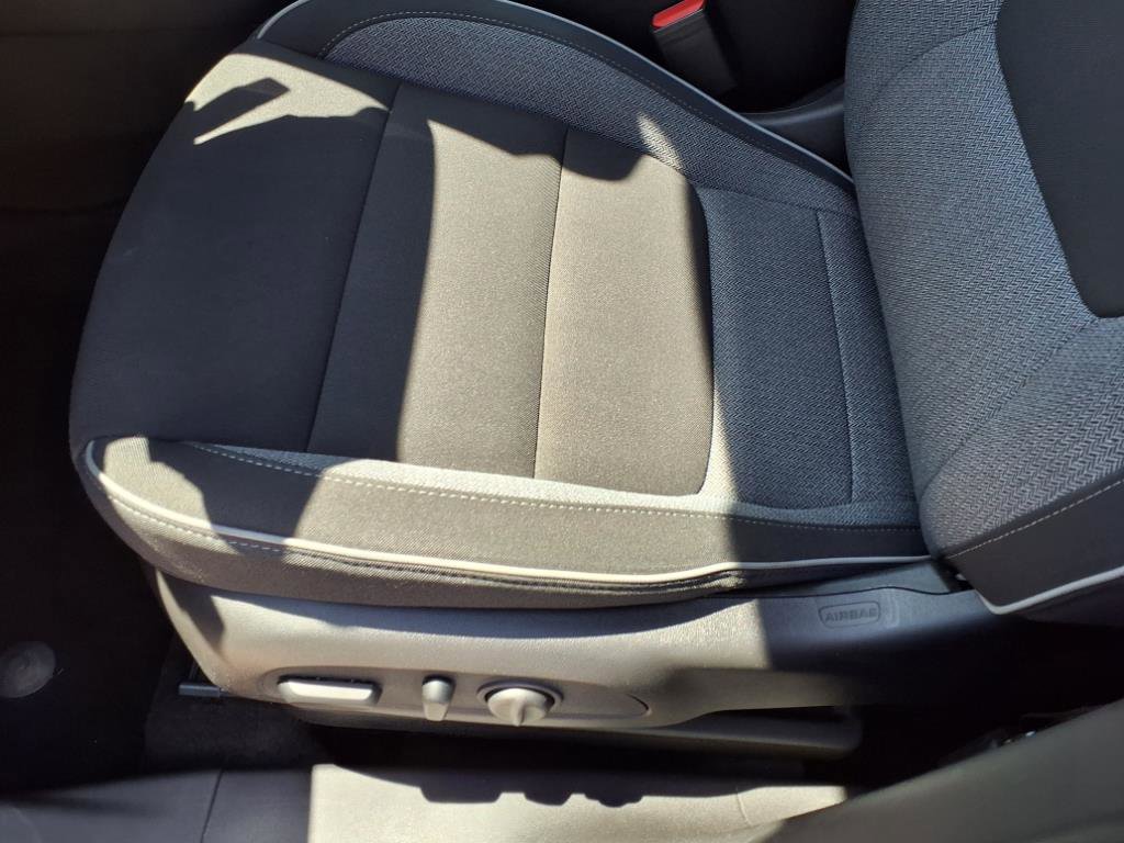 Certified 2022 Chevrolet TrailBlazer LT w/ Convenience Package image 13