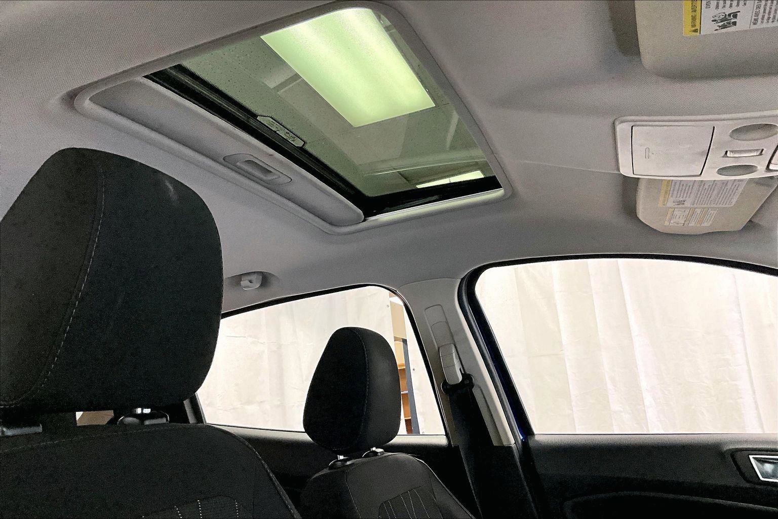 Used 2019 Ford EcoSport SE image 21