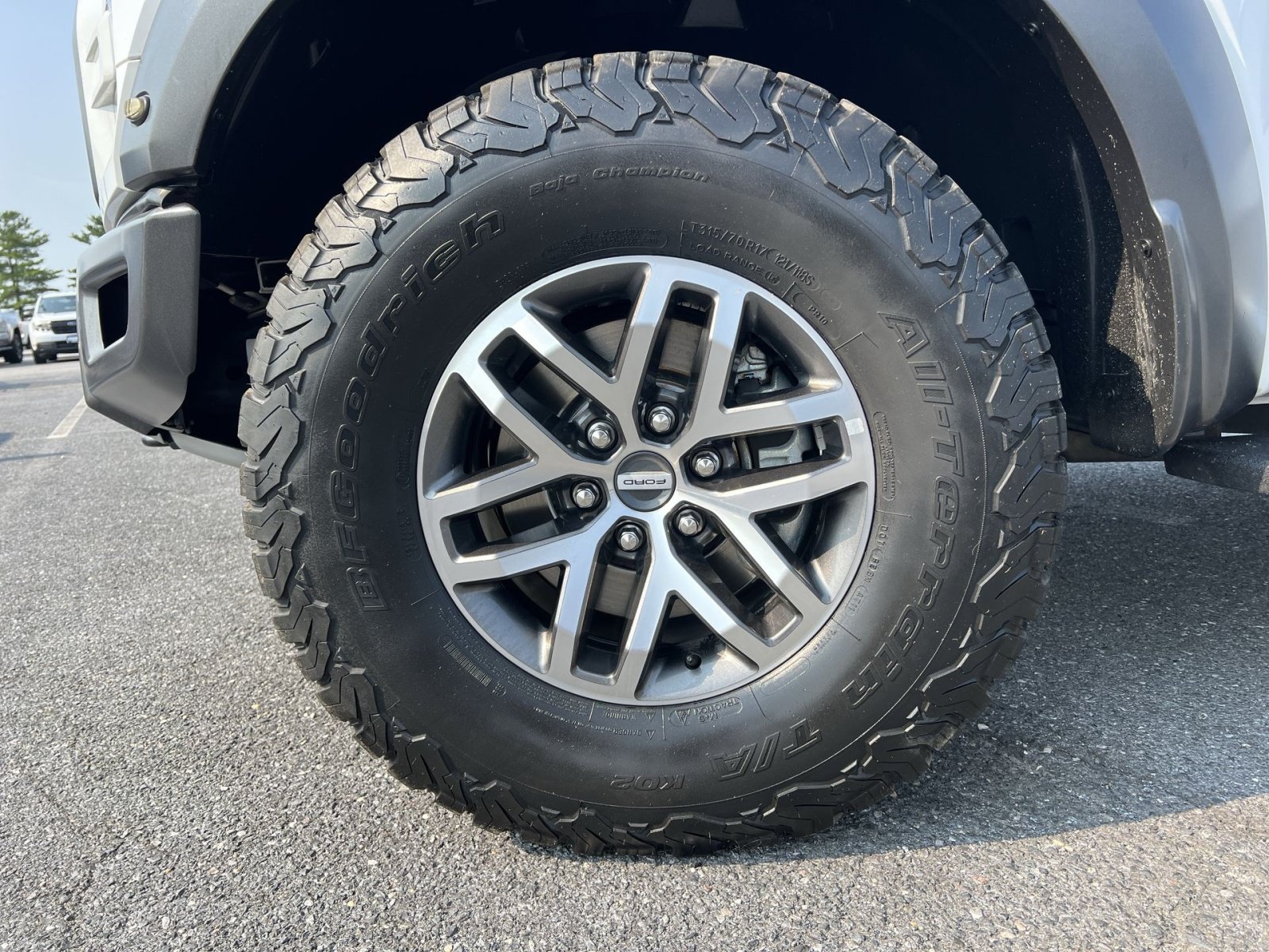Used 2018 Ford F150 Raptor w/ Equipment Group 802A Luxury AWD/4WD image 12